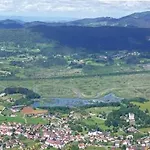 Urdaibai Apartamento Guernica y Luno